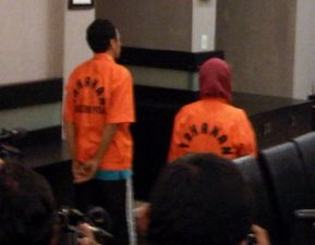 Dua Debt Collector AT dan VR Ditangkap